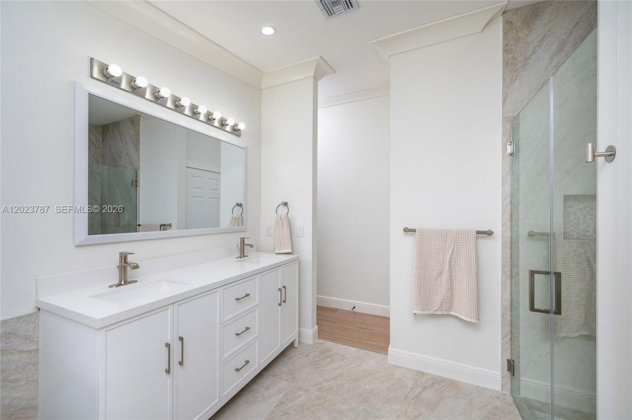 1601 SW 106th Ter, Davie, FL 33324 Photo