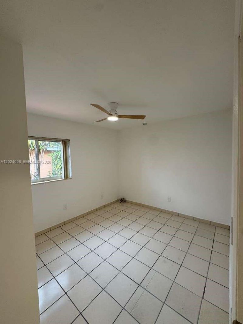 300 E 37th St , Unit Main, Hialeah, FL 33013 Photo
