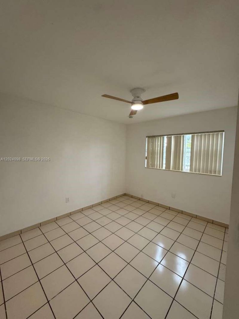 300 E 37th St , Unit Main, Hialeah, FL 33013 Photo