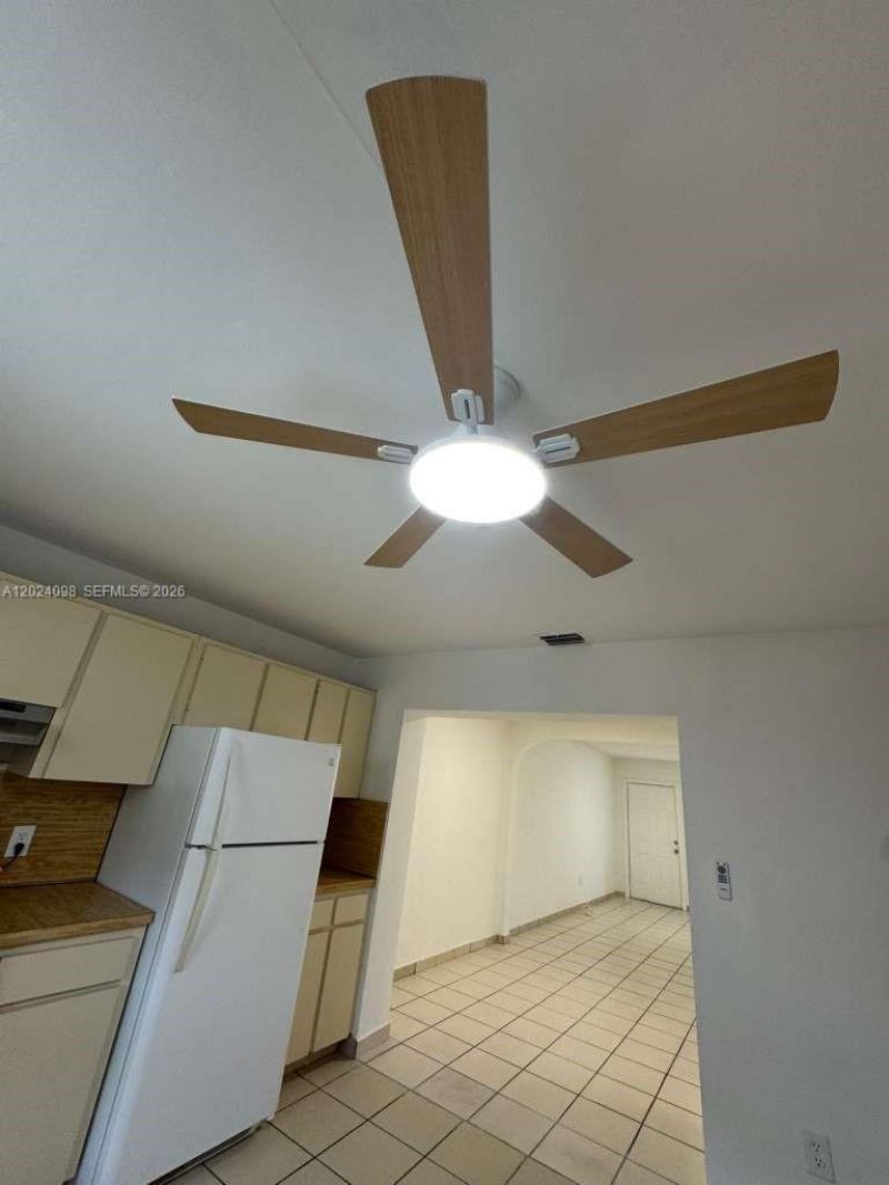 300 E 37th St , Unit Main, Hialeah, FL 33013 Photo