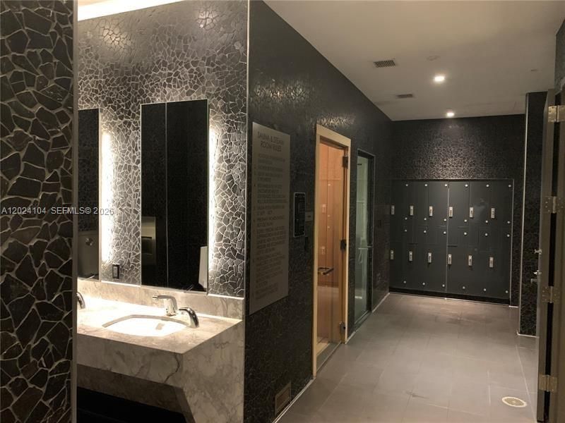 1080 Brickell Ave, Unit 2005, Miami, FL 33131 Photo