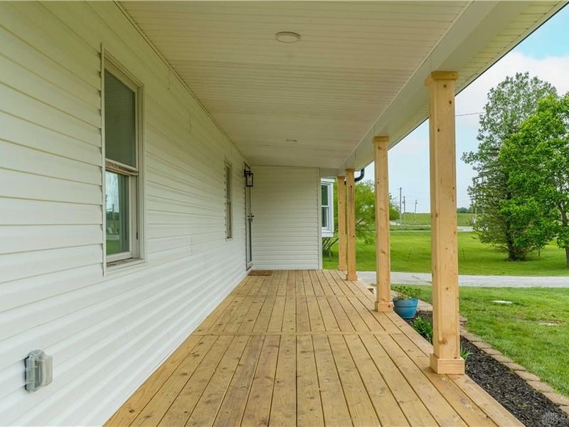 1525 E Peterson Road, Piqua, OH 45356 Photo 3