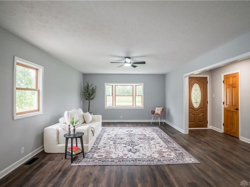 1525 E Peterson Road, Piqua, OH 45356 Photo 5