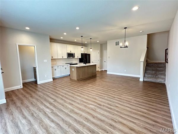 2810 McClay Road , St Charles, MO 63303