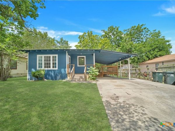 206 Sherwood Street , San Marcos, TX 78666