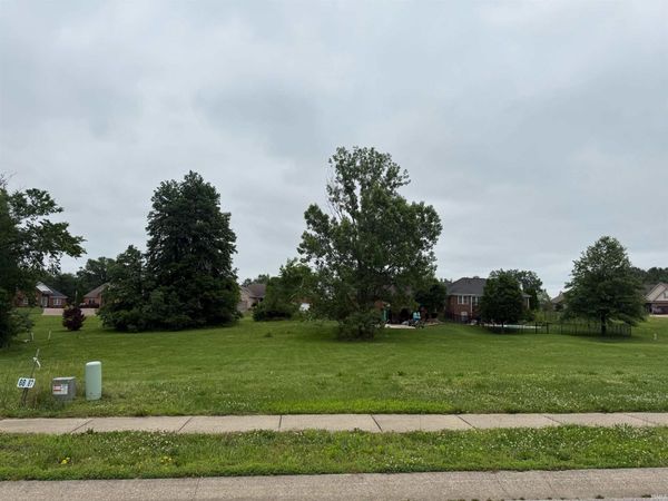 360 Persimmon Circle, Boonville, IN 47601