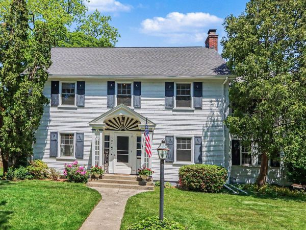 304 Creston Avenue, Kalamazoo, MI 49001