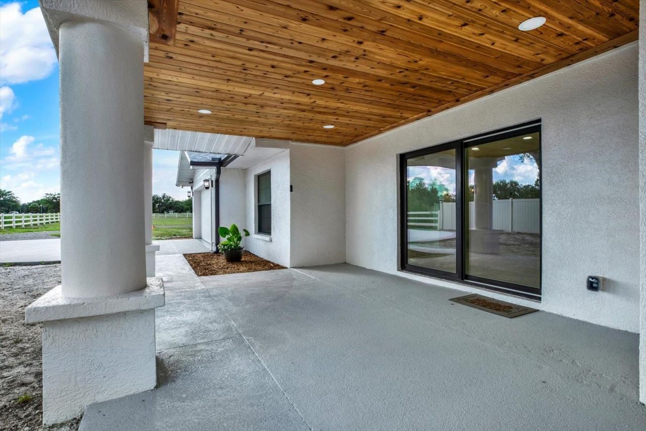 2515 Ragins Lane, Plant City, FL 33567 Photo