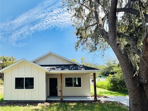 925 NE 17TH DRIVE, GAINESVILLE, FL 32641