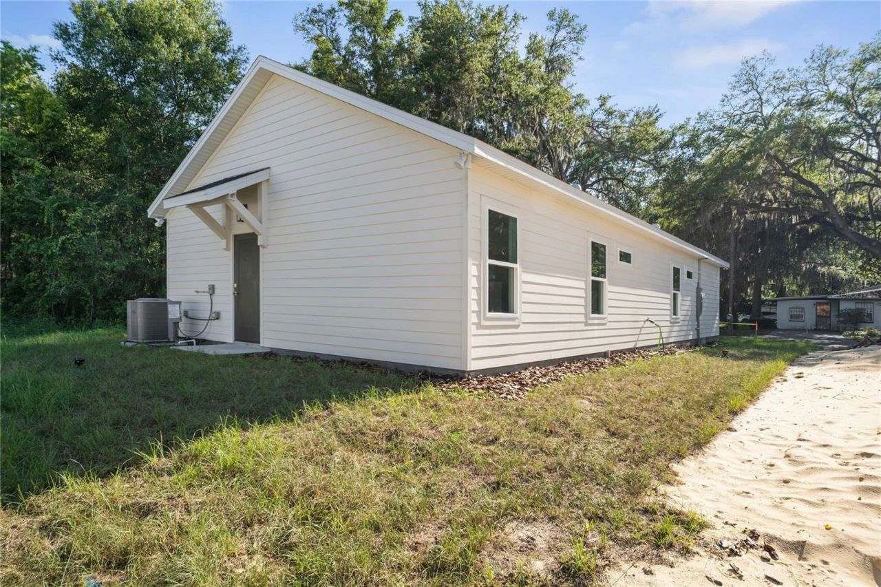 925 NE 17th Drive, Gainesville, FL 32641 Photo