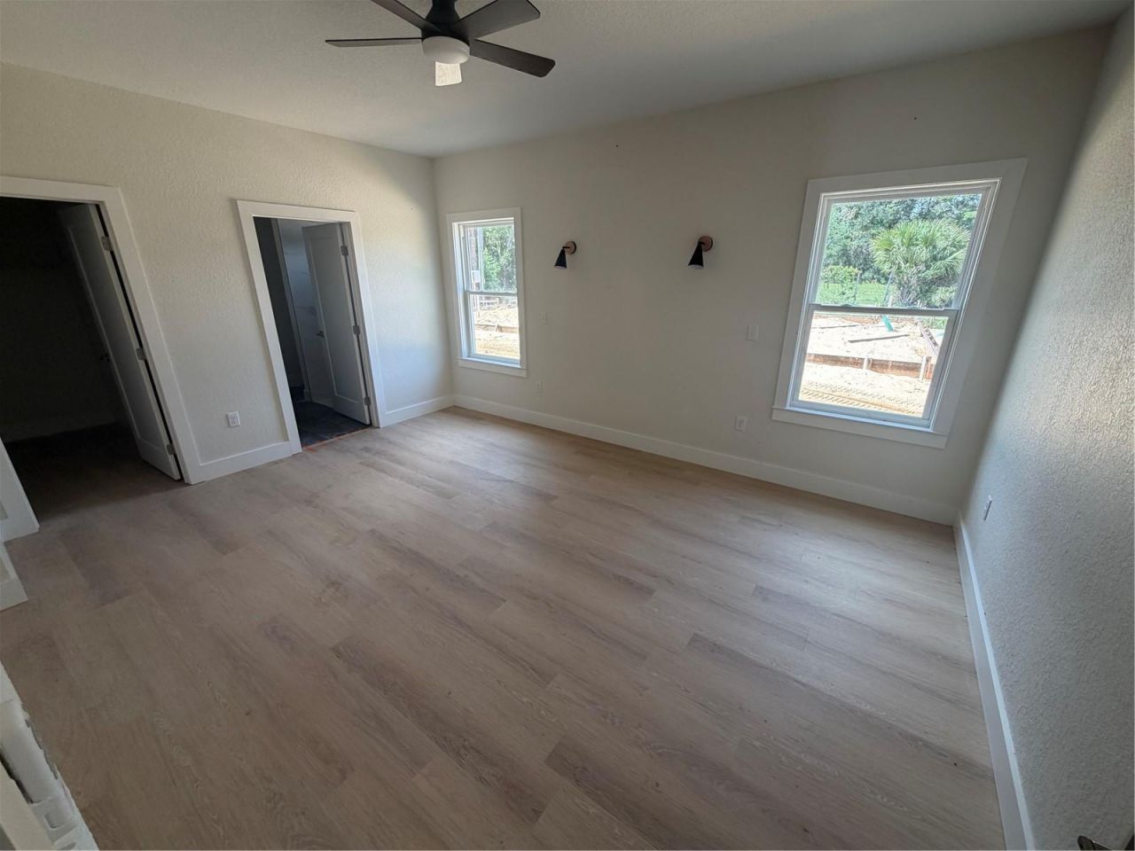 925 NE 17th Drive, Gainesville, FL 32641 Photo