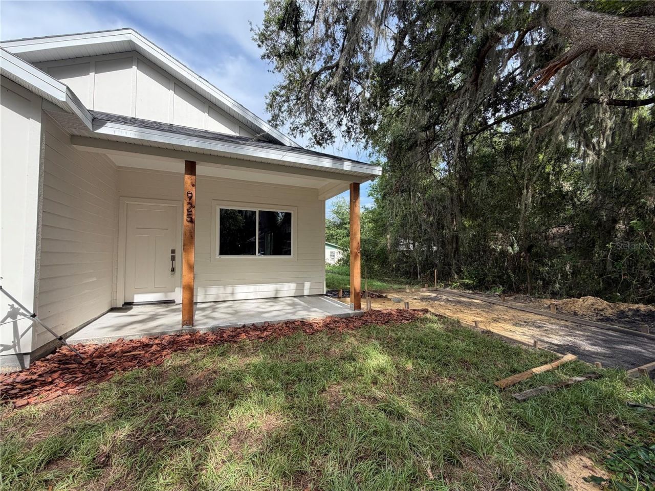 925 NE 17th Drive, Gainesville, FL 32641 Photo