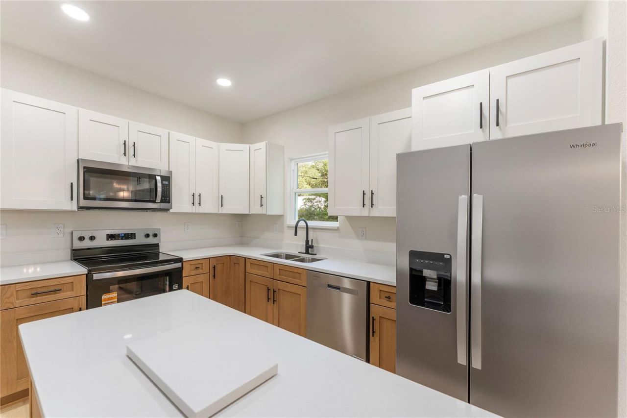 925 NE 17th Drive, Gainesville, FL 32641 Photo