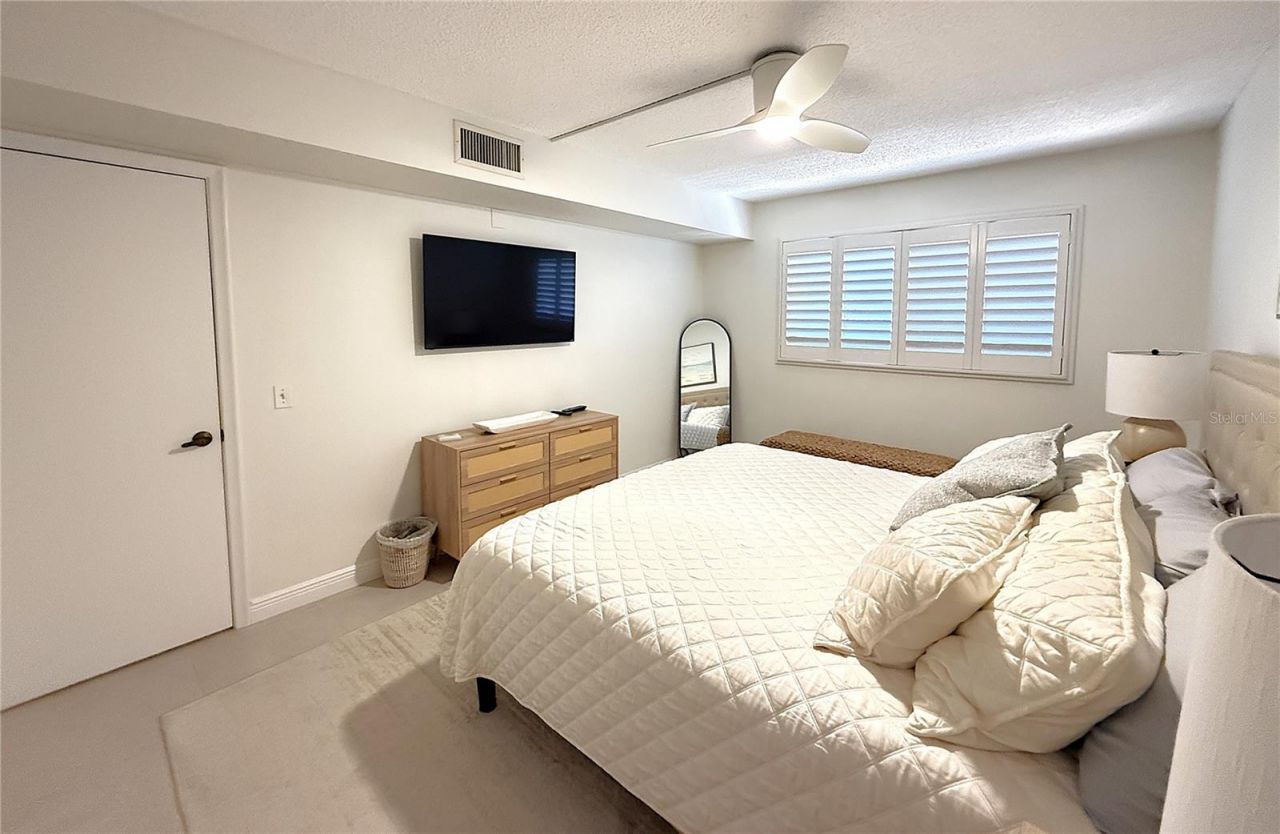 6322 Palma Del Mar Boulevard S, Unit 213, Saint Petersburg, FL 33715 Photo