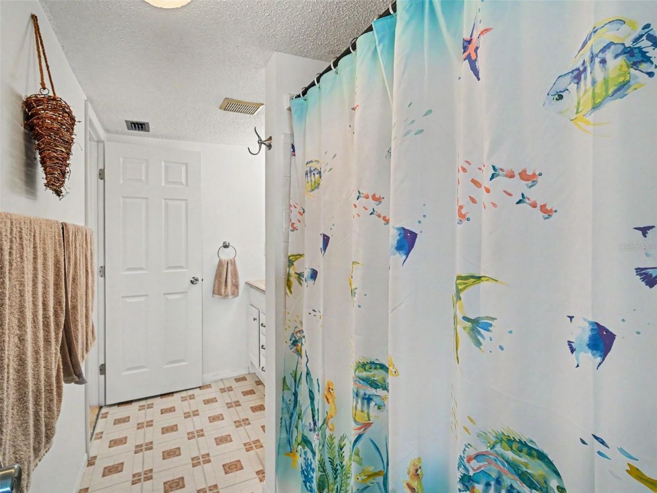 3801 Lake Bayshore Drive, Unit H413, Bradenton, FL 34205 Photo