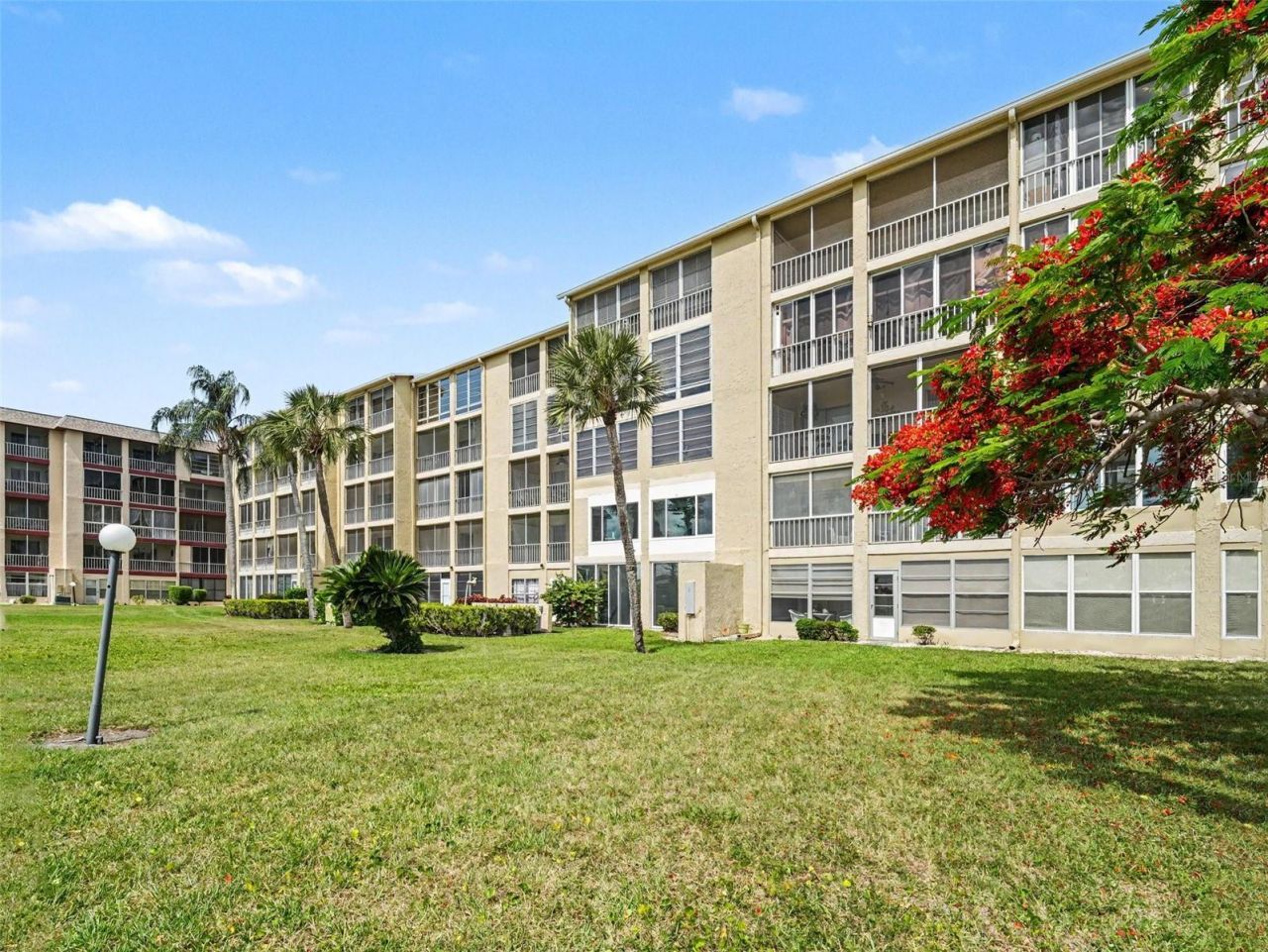 3801 Lake Bayshore Drive, Unit H413, Bradenton, FL 34205 Photo