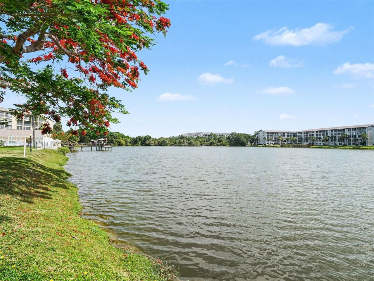 3801 Lake Bayshore Drive, Unit H413, Bradenton, FL 34205 Photo