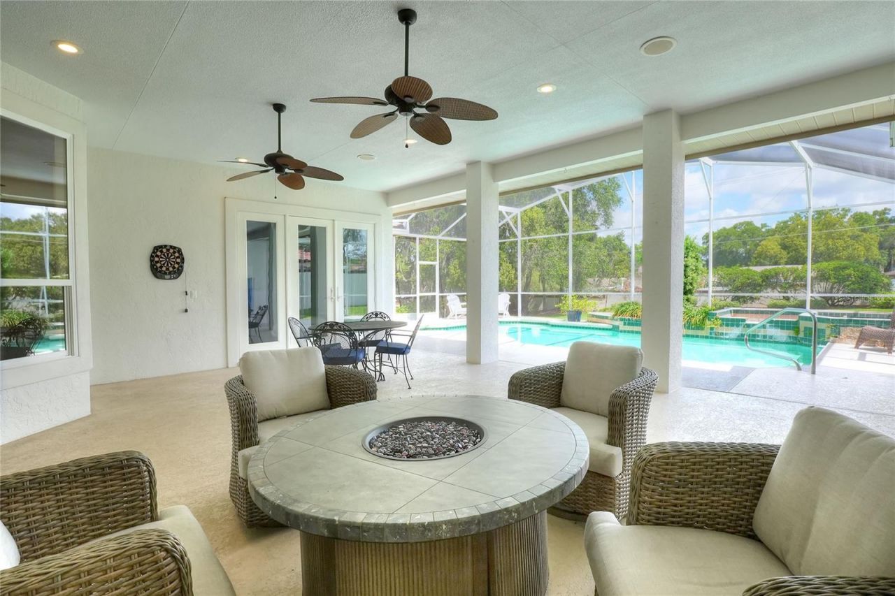 5019 Lake In The Woods Boulevard, Lakeland, FL 33813 Photo