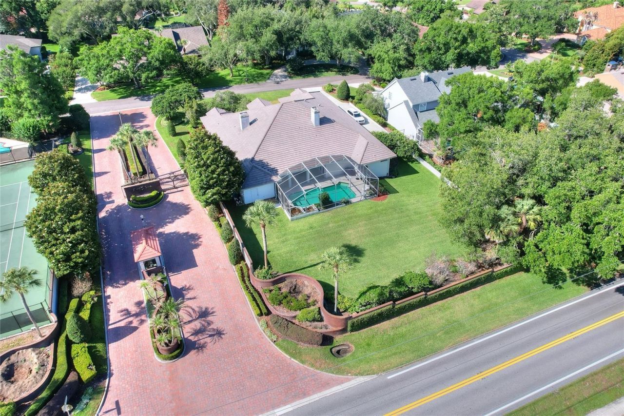 5019 Lake In The Woods Boulevard, Lakeland, FL 33813 Photo