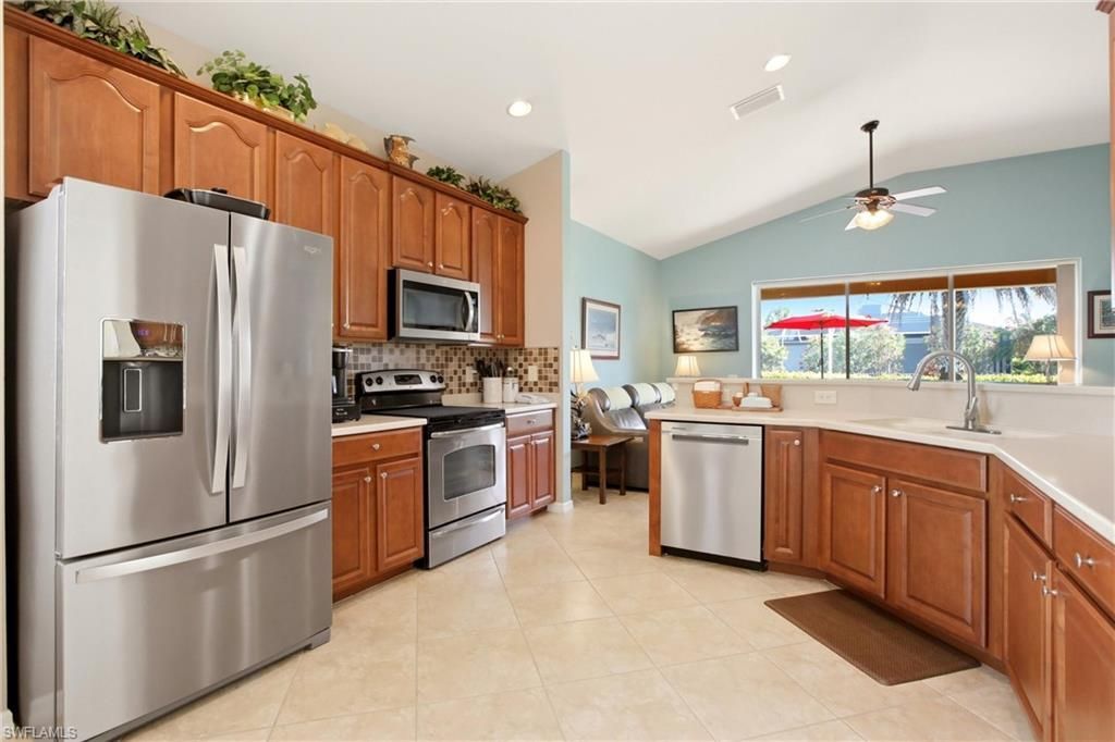 2621 Brightside Ct, Cape Coral, FL 33991 Photo