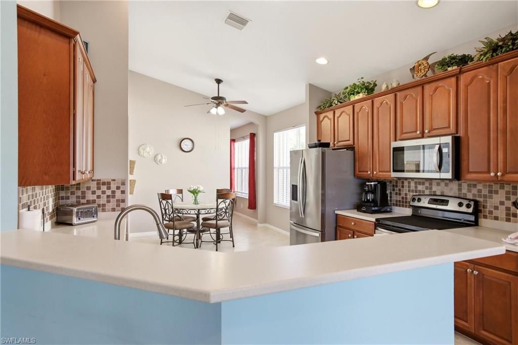 2621 Brightside Ct, Cape Coral, FL 33991 Photo