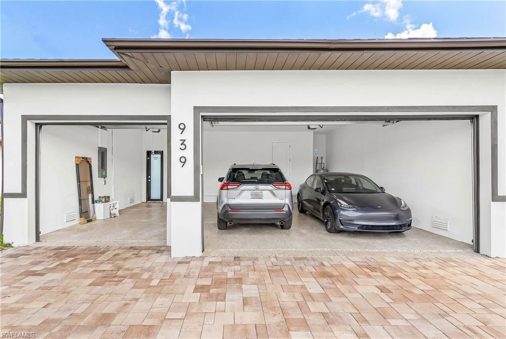 939 Mohawk Pkwy, Cape Coral, FL 33914 Photo