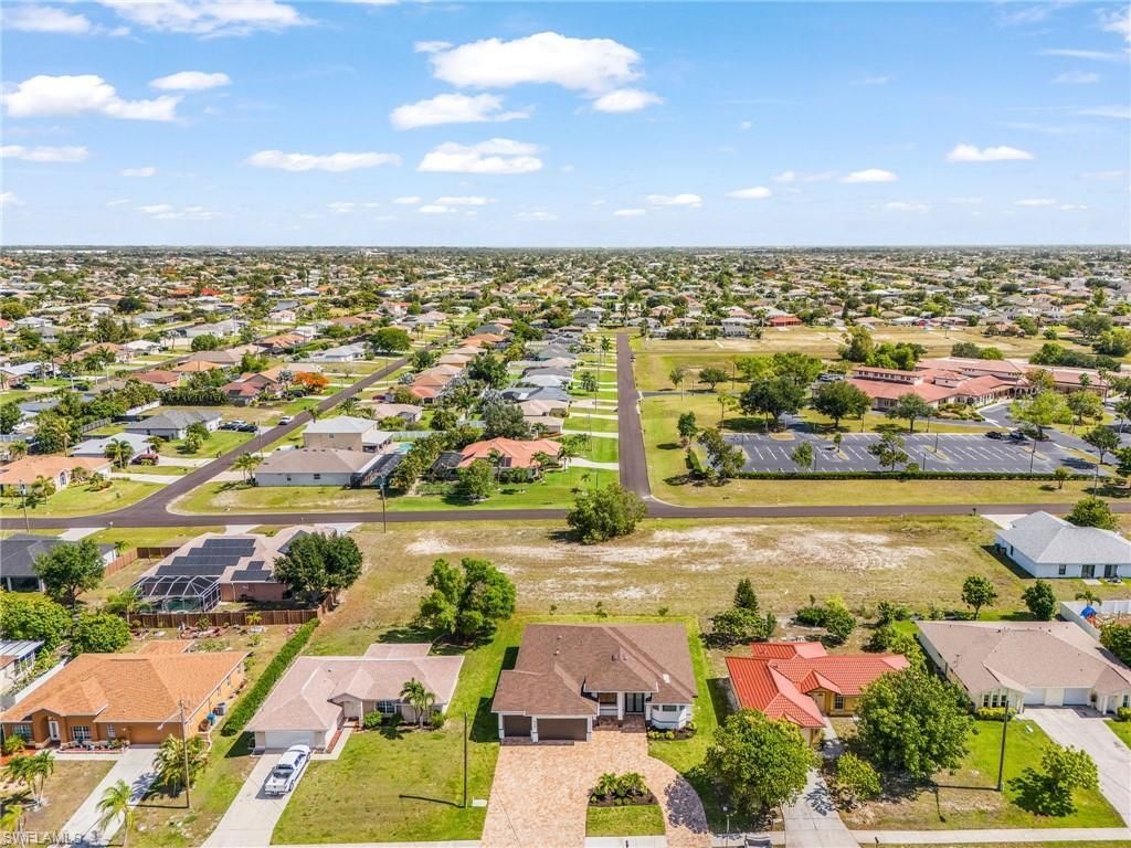 939 Mohawk Pkwy, Cape Coral, FL 33914 Photo