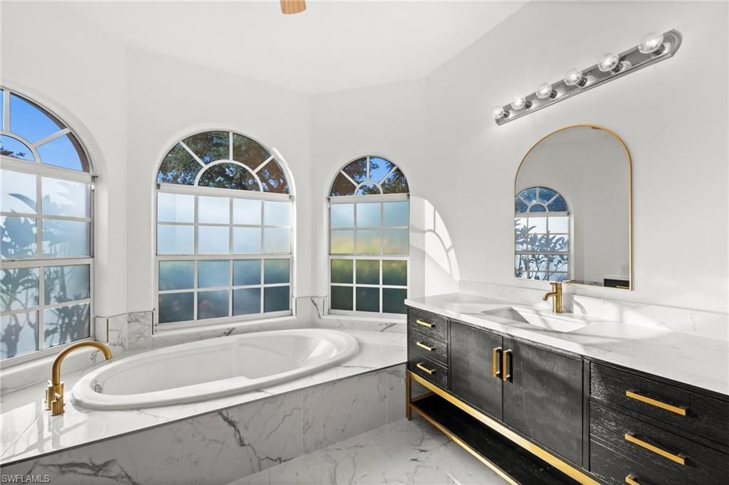 3972 Ruxton Rd, Naples, FL 34116 Photo