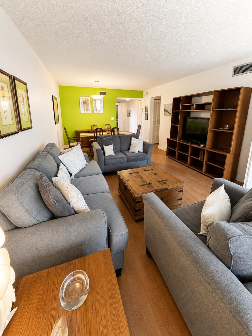 4200 Oaks Terrace, Unit 104, Pompano Beach, FL 33069 Photo