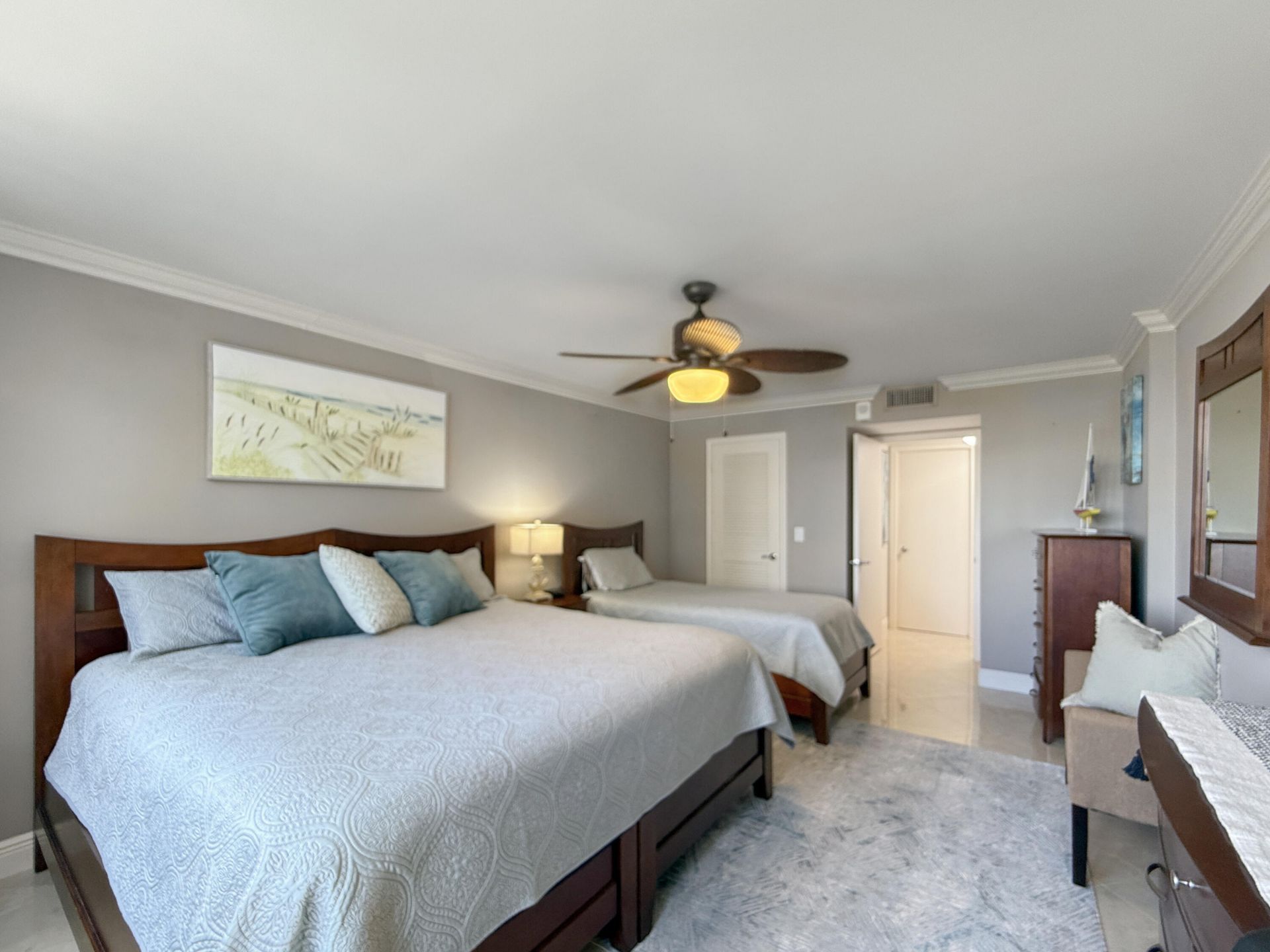 3400 N Ocean Drive, Unit 1406, Singer Island, FL 33404 Photo