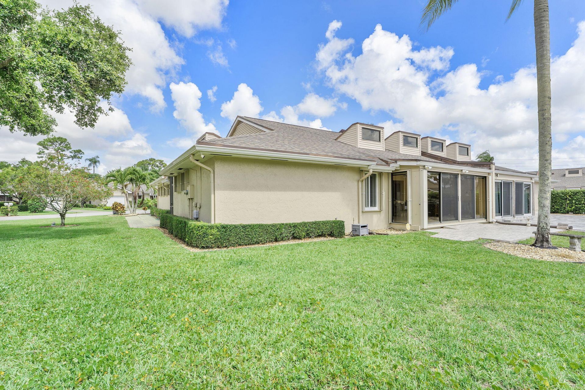 6845 Fountains Circle, Lake Worth, FL 33467 Photo