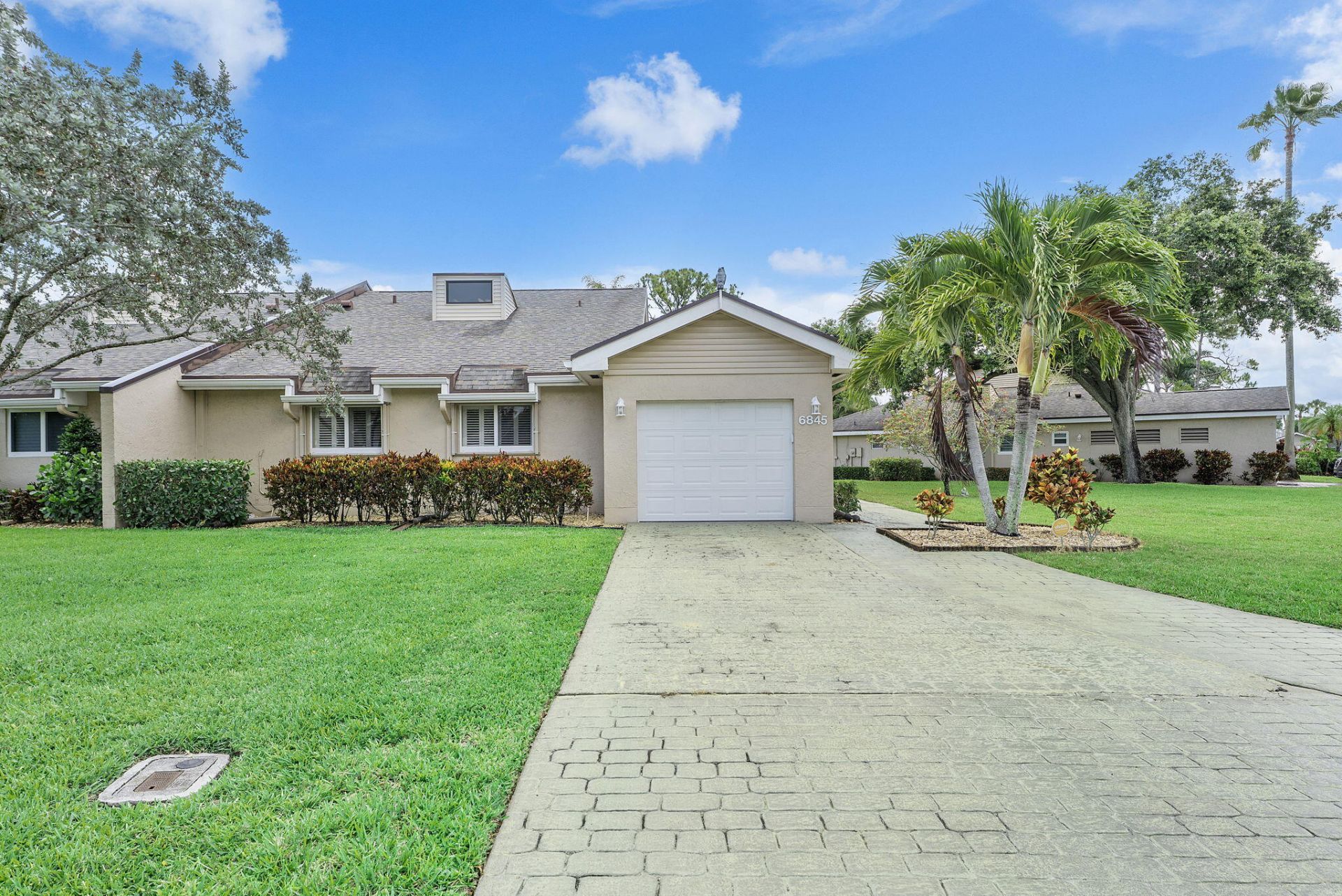 6845 Fountains Circle, Lake Worth, FL 33467 Photo