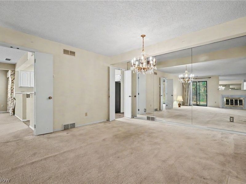 624 Hampton Ridge Drive , Akron, OH 44313 Photo 11