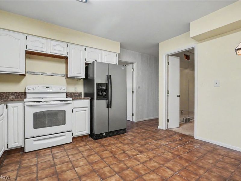 624 Hampton Ridge Drive , Akron, OH 44313 Photo 12