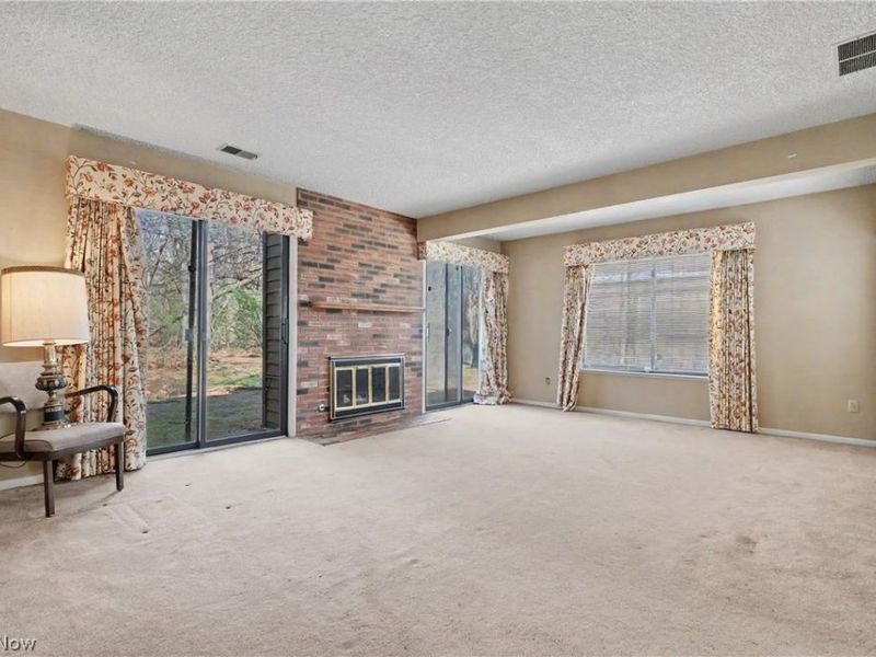 624 Hampton Ridge Drive , Akron, OH 44313 Photo 16