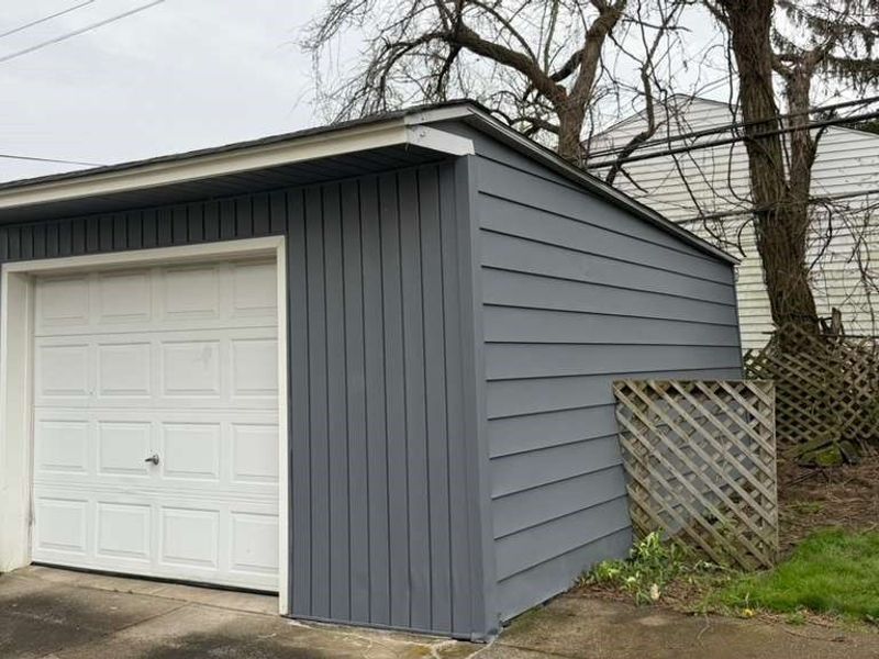 10006 Plymouth Avenue, Garfield Heights, OH 44125 Photo 15