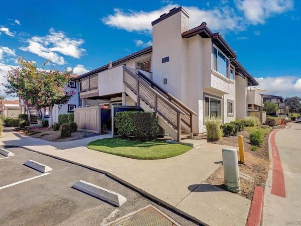 9837 Caspi Gardens Dr 7, Santee, CA 92071