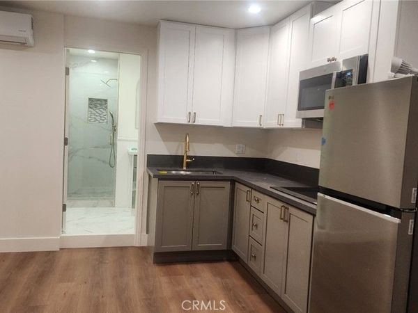 6390 San marcos, Unit B, Buena Park, CA 90620