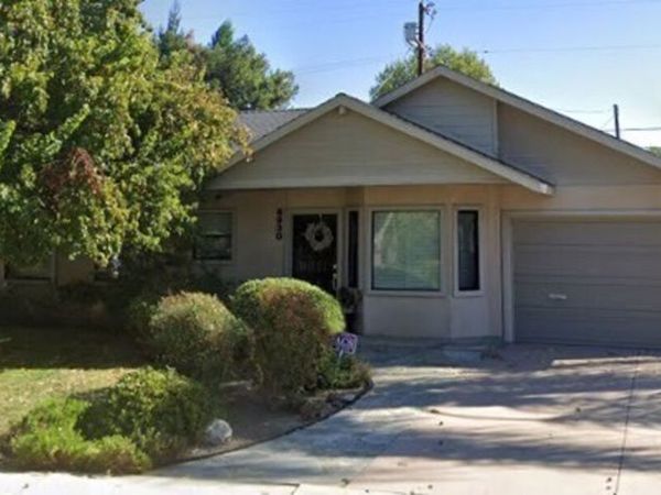 4930 Garden Grove Avenue, Tarzana, CA 91356