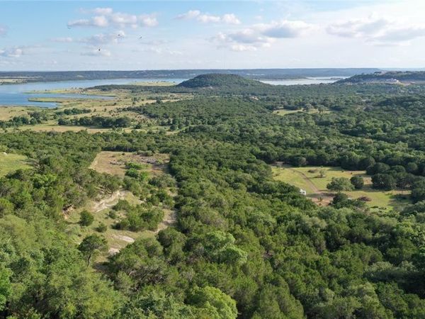 11047 Highview Drive , Belton, TX 76513
