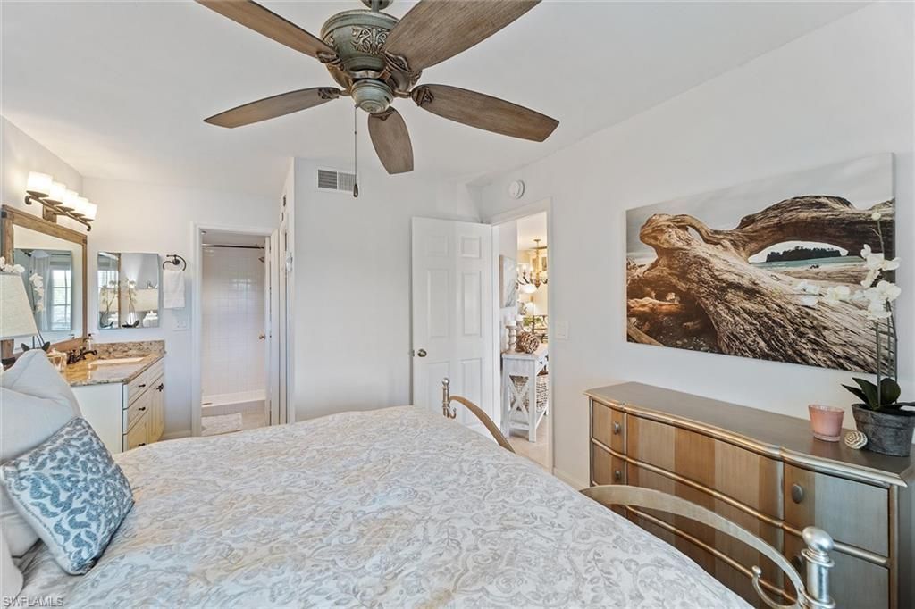 1375 Mainsail Dr, Unit 1702, Naples, FL 34114 Photo