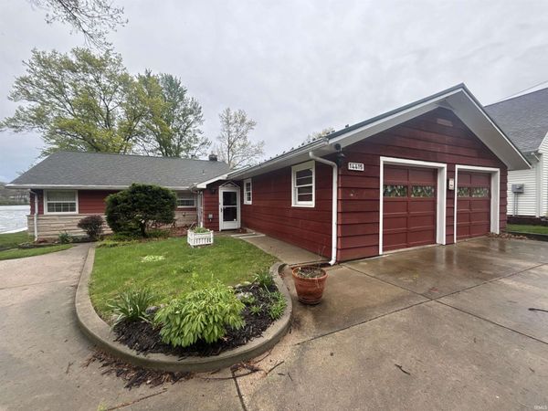 14415 Lawarence Lake Drive, Plymouth, IN 46563