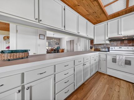 2412 Almanor Drive West, Lake Almanor, CA 95923 Photo