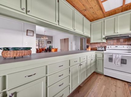 2412 Almanor Drive West, Lake Almanor, CA 95923 Photo