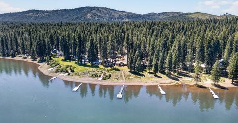 2412 Almanor Drive West, Lake Almanor, CA 95923 Photo
