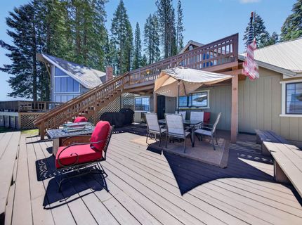 2412 Almanor Drive West, Lake Almanor, CA 95923 Photo