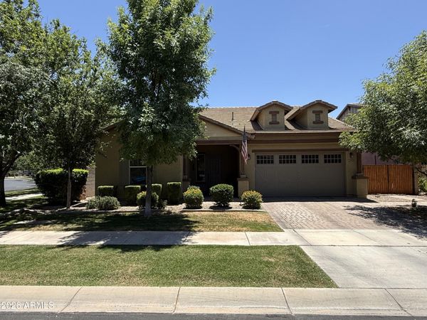 4095 E COMSTOCK Drive, Gilbert, AZ 85296