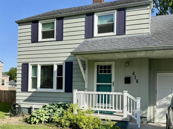 418 E William Street, Maumee, OH 43537