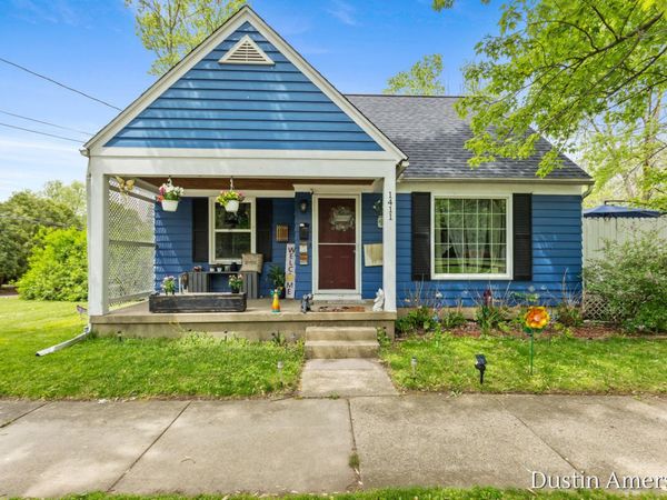 1411 Lewison Avenue NE, Grand Rapids, MI 49505