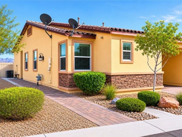 2722 Chinaberry Hill Street, Laughlin, NV 89029